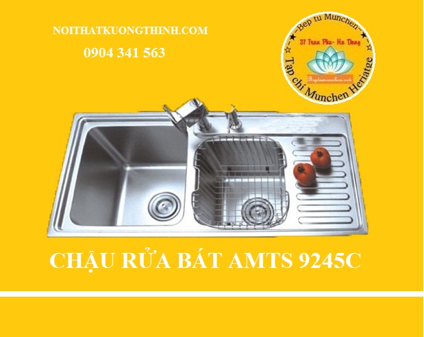 Rửa nho sạch trong chậu rửa bát AMTS